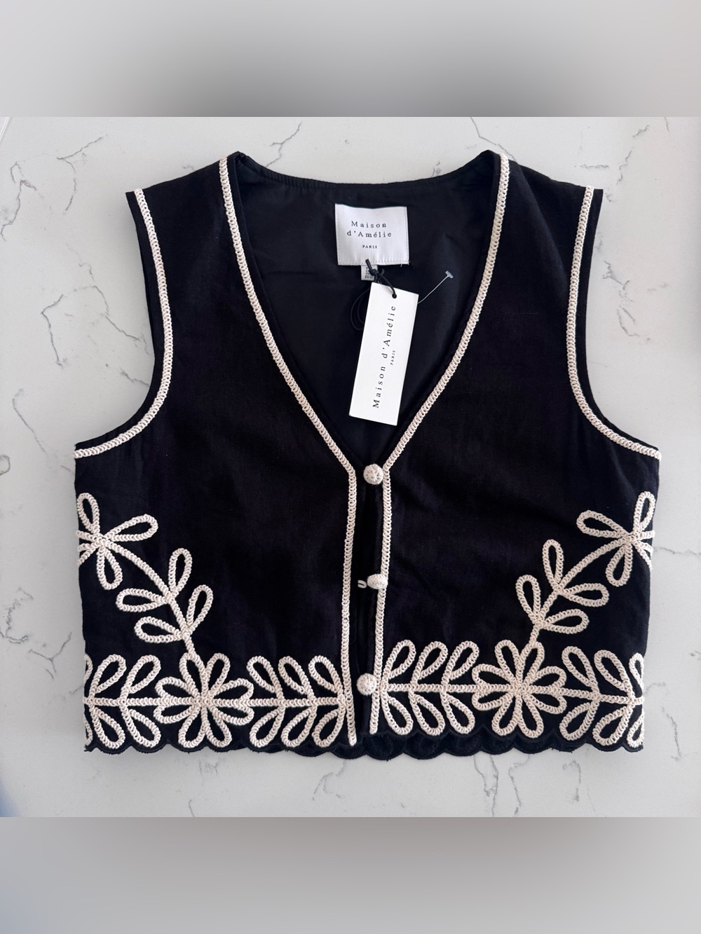 NWT Maison d’Amélie Paris Black Linen Embroidered Cropped Vest Top Size 2 - Picture 2 of 8